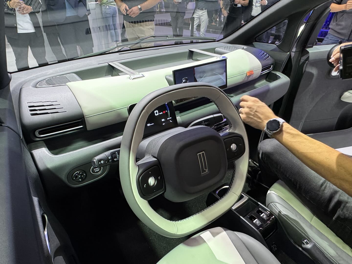 _比亚迪秦纯电动续航_erx5纯电动真实续航