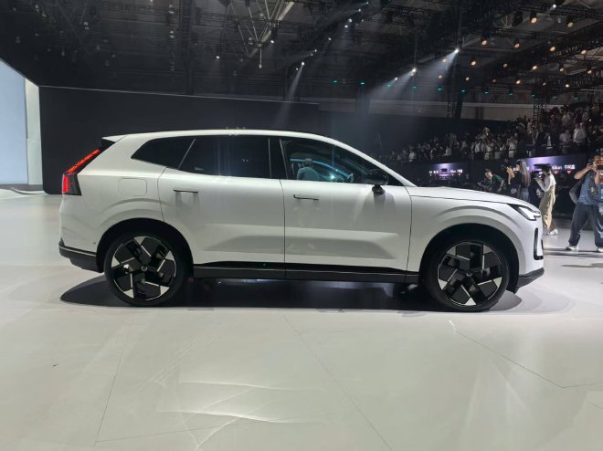 2025成都车展:最火十款新车全是新能源