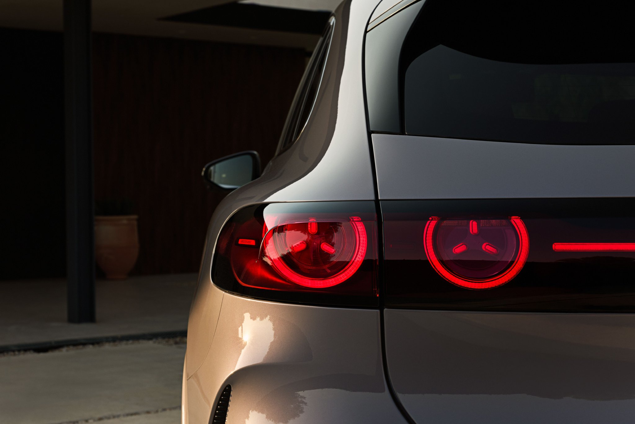 2025慕尼黑车展:奔驰纯电GLC全球首发