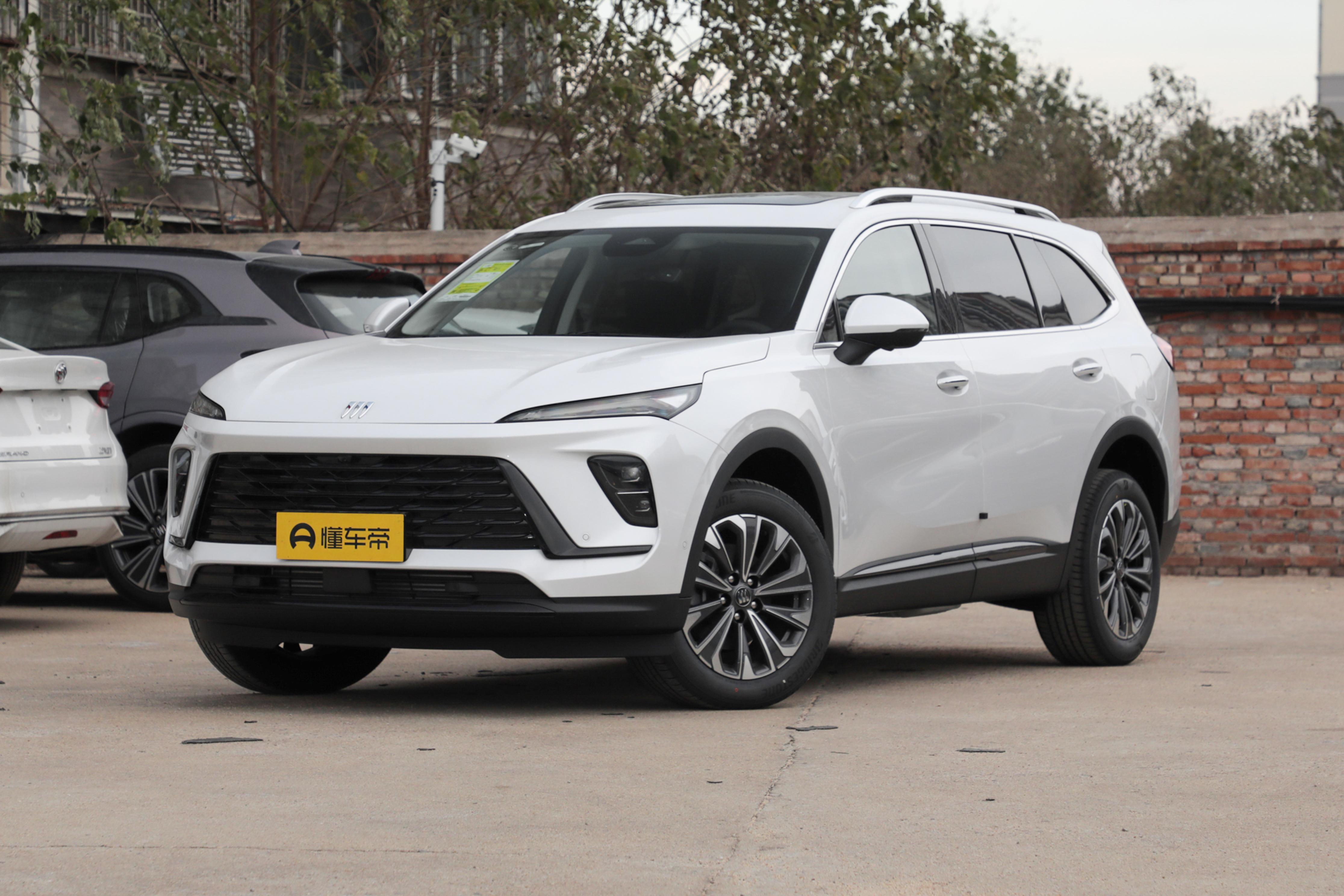 _别克紫色轿车_别克紫色的车