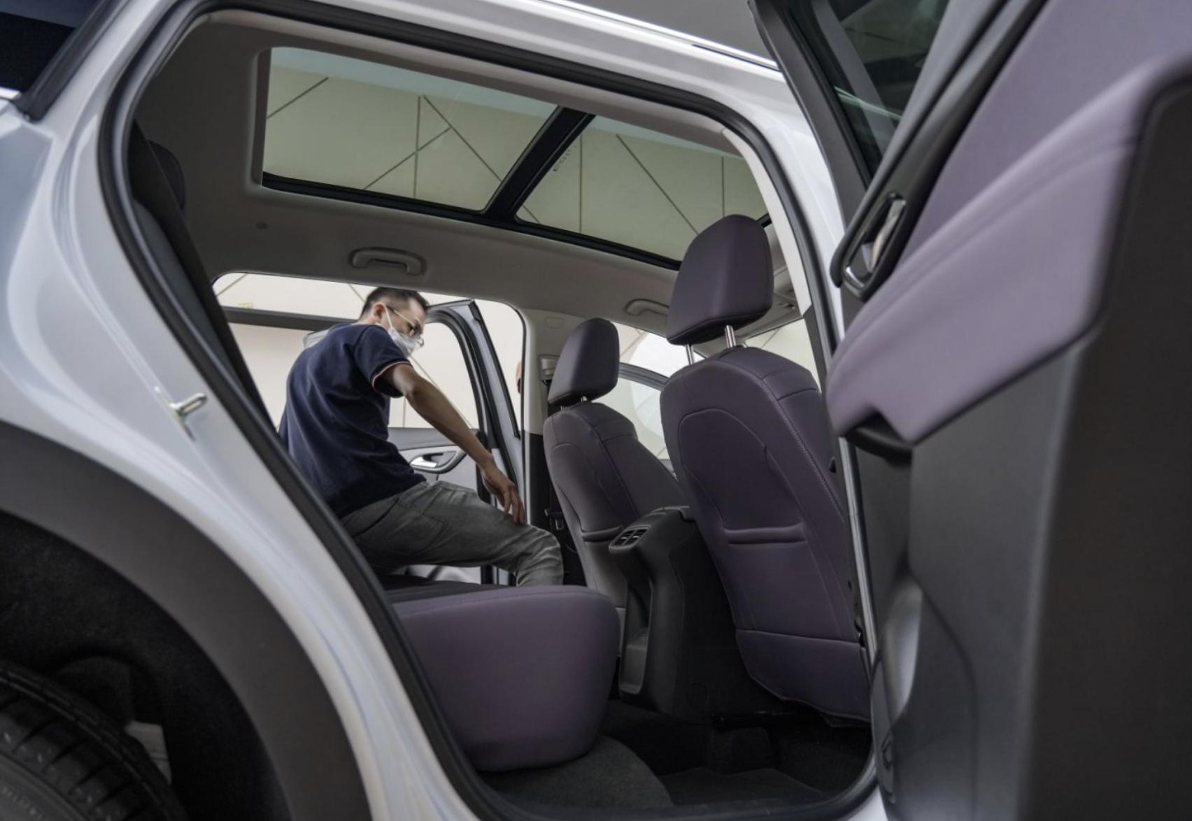 别克紫色的车__别克紫色轿车