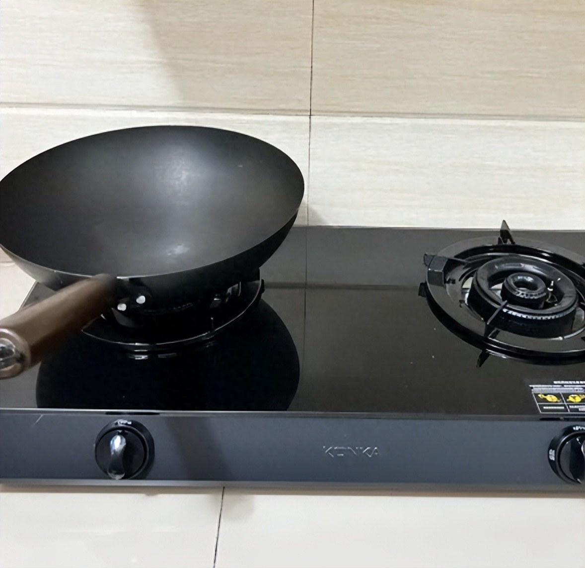 _电磁炉燃气灶省钱_灶台电磁炉