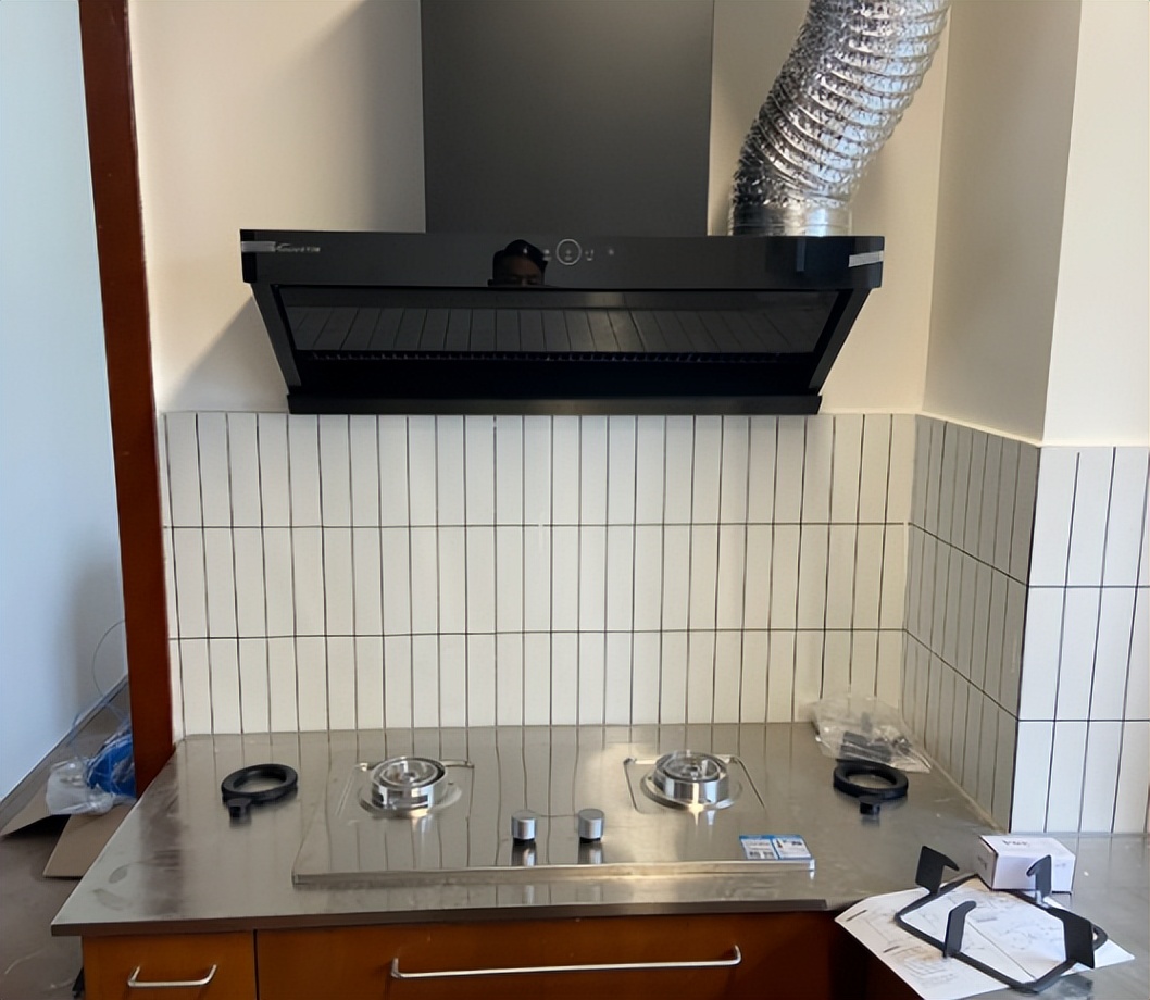 灶台电磁炉__电磁炉燃气灶省钱