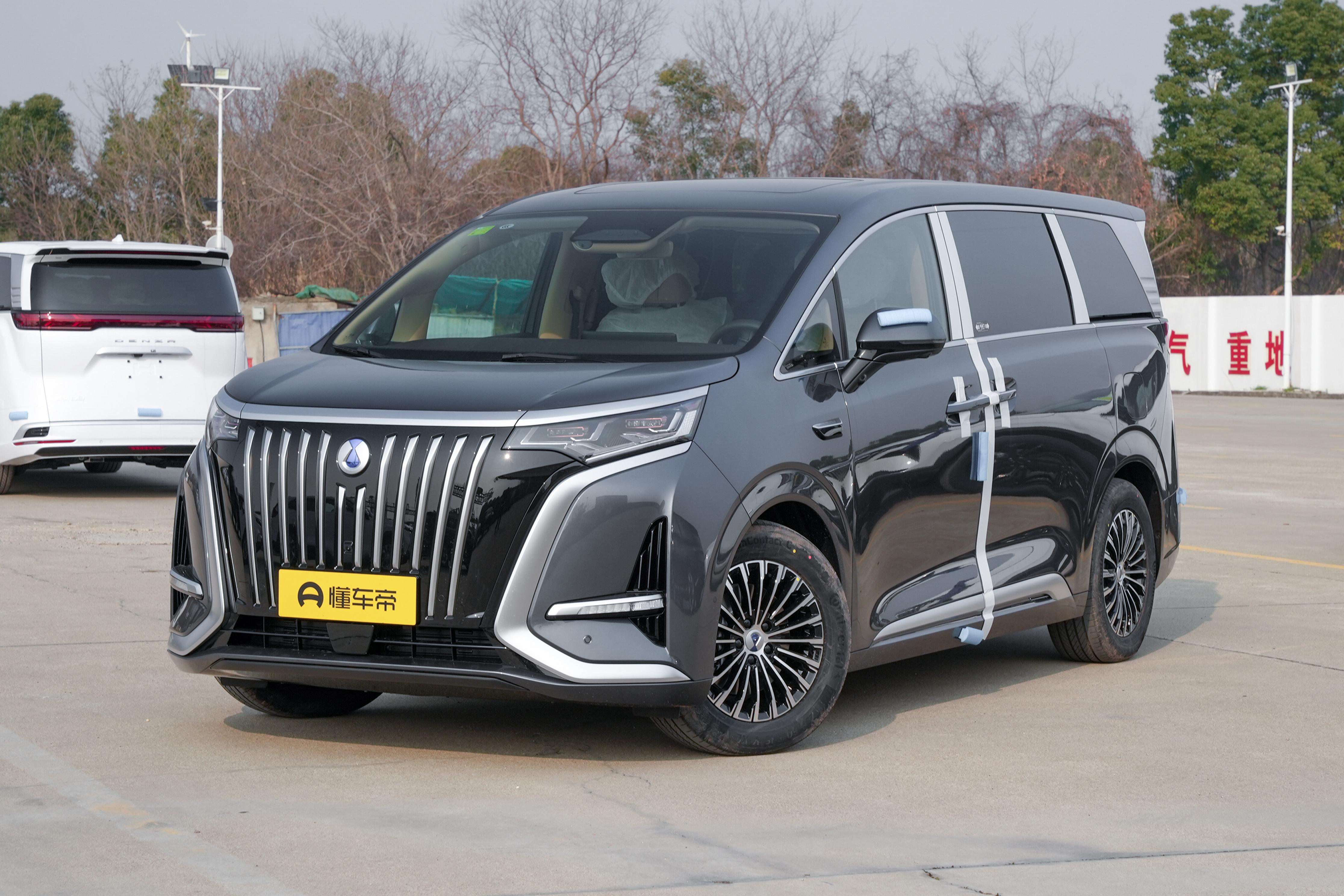 新车 | 2026年国产/纯电中大型MPV 奔驰VLE伪装原型车亮相慕尼黑车展_新车 | 2026年国产/纯电中大型MPV 奔驰VLE伪装原型车亮相慕尼黑车展_