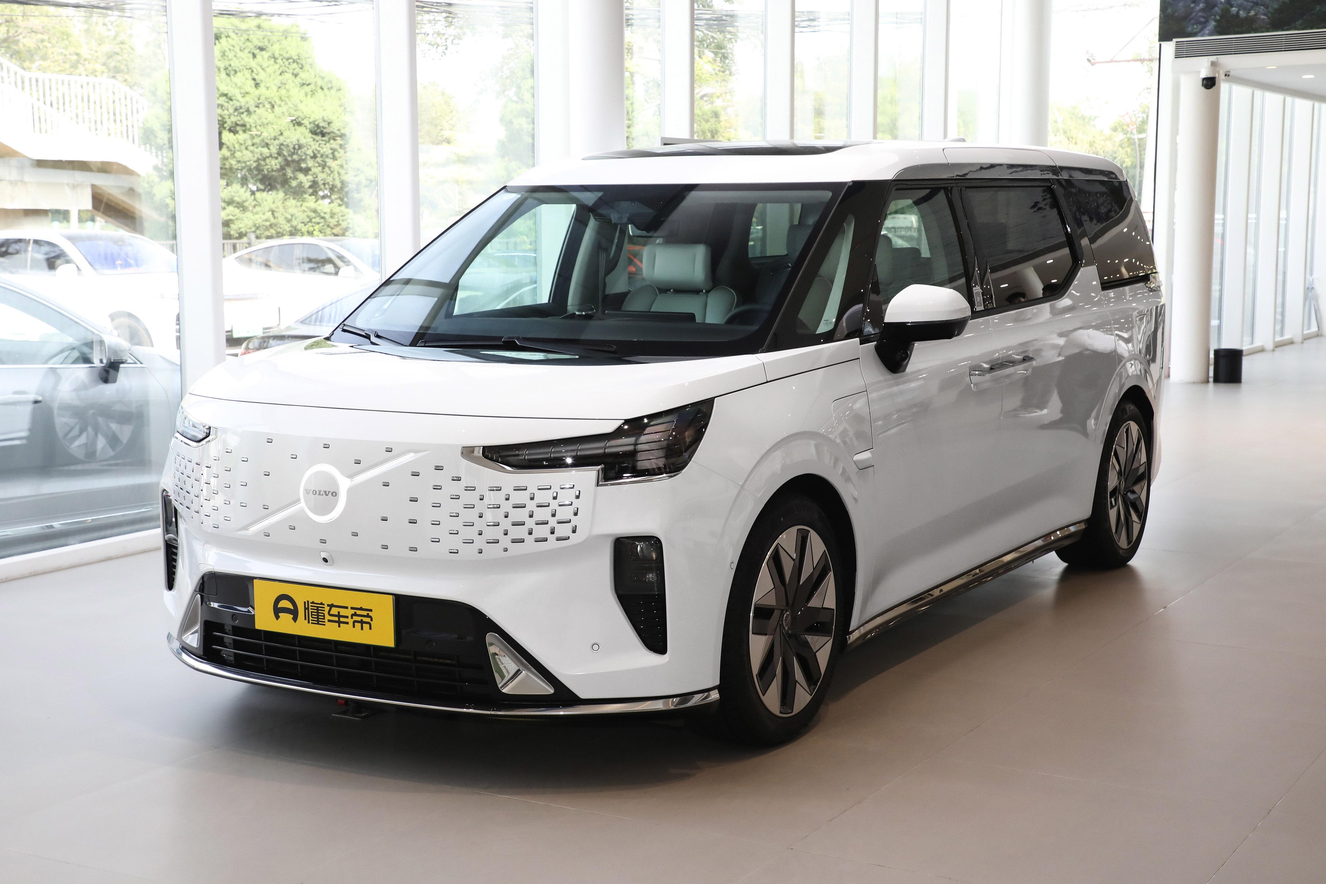 新车 | 2026年国产/纯电中大型MPV 奔驰VLE伪装原型车亮相慕尼黑车展__新车 | 2026年国产/纯电中大型MPV 奔驰VLE伪装原型车亮相慕尼黑车展