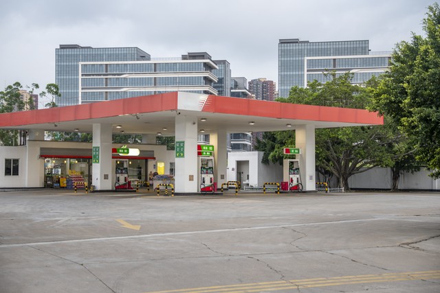 _油价暴跌俄罗斯_2014油价暴跌