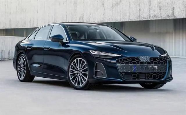 全新奥迪A6撕掉官车标签：5米轿跑配三屏座舱颠覆认知-有驾