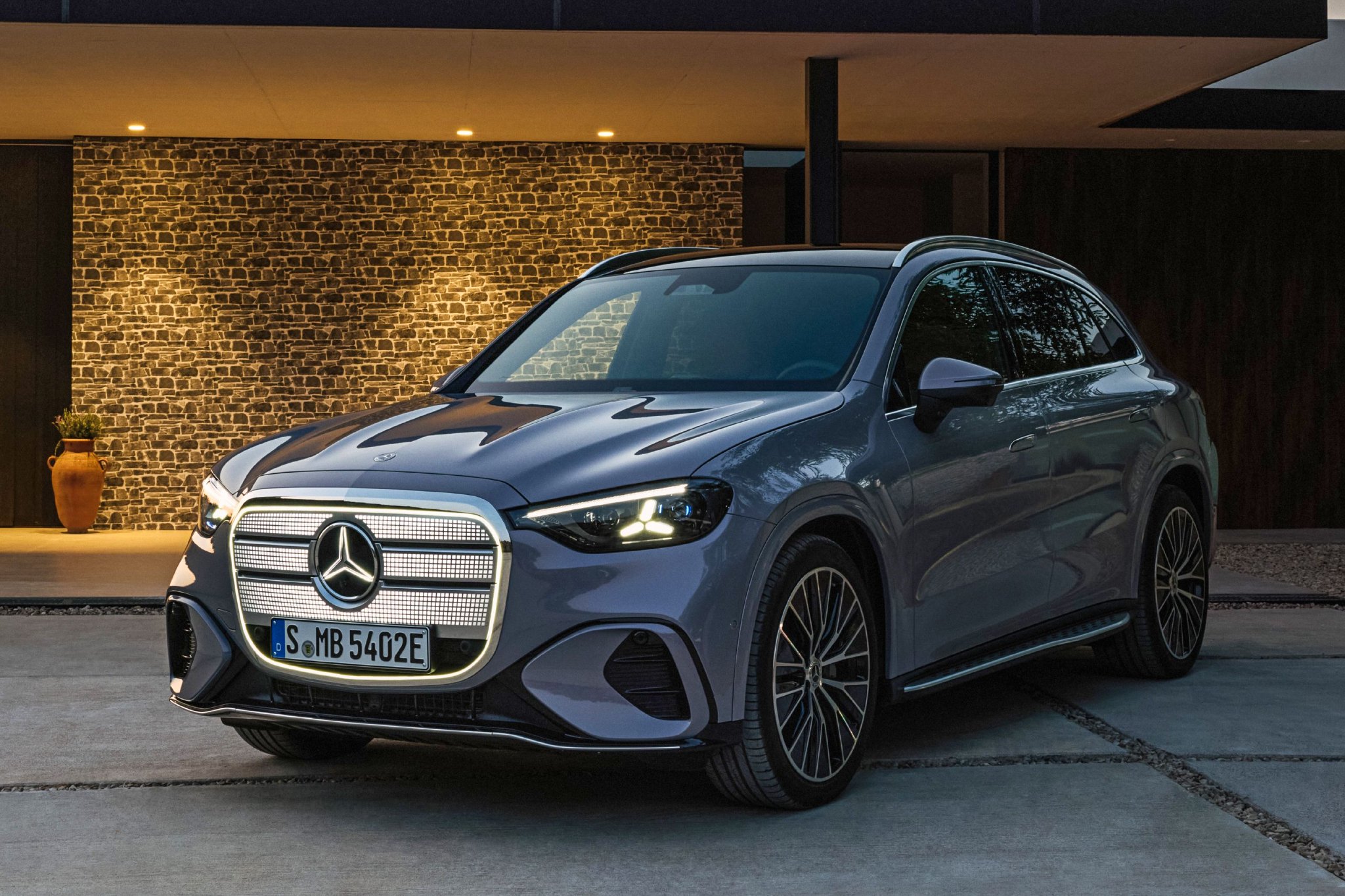 2025慕尼黑车展:奔驰纯电GLC全球首发