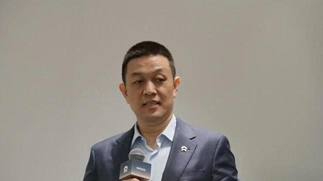 蔚来亏损破千亿,用户犹豫买车,新款车型成关键-有驾