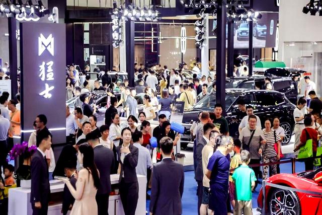 3天客流破20万,2025齐鲁秋季车展,创史上人气新高!-有驾