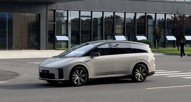 理想i8最强对手竟是理想L8-有驾