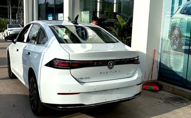 实力与颜值兼具的全新一代速腾L开启预售-有驾