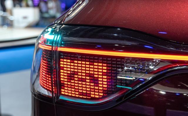 稳居50万级销冠,问界M9的辉煌仍在延续-有驾