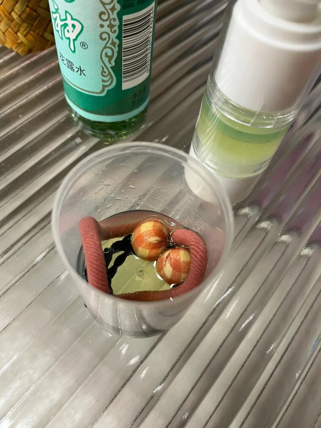 _被风油精的“神仙用法”圈粉了！换个方式后，根本就不够用_被风油精的“神仙用法”圈粉了！换个方式后，根本就不够用