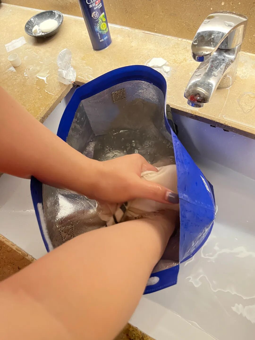 _被年轻人“生活鬼点子”折服了!看似离谱,却解决了不少生活痛点_被年轻人“生活鬼点子”折服了!看似离谱,却解决了不少生活痛点