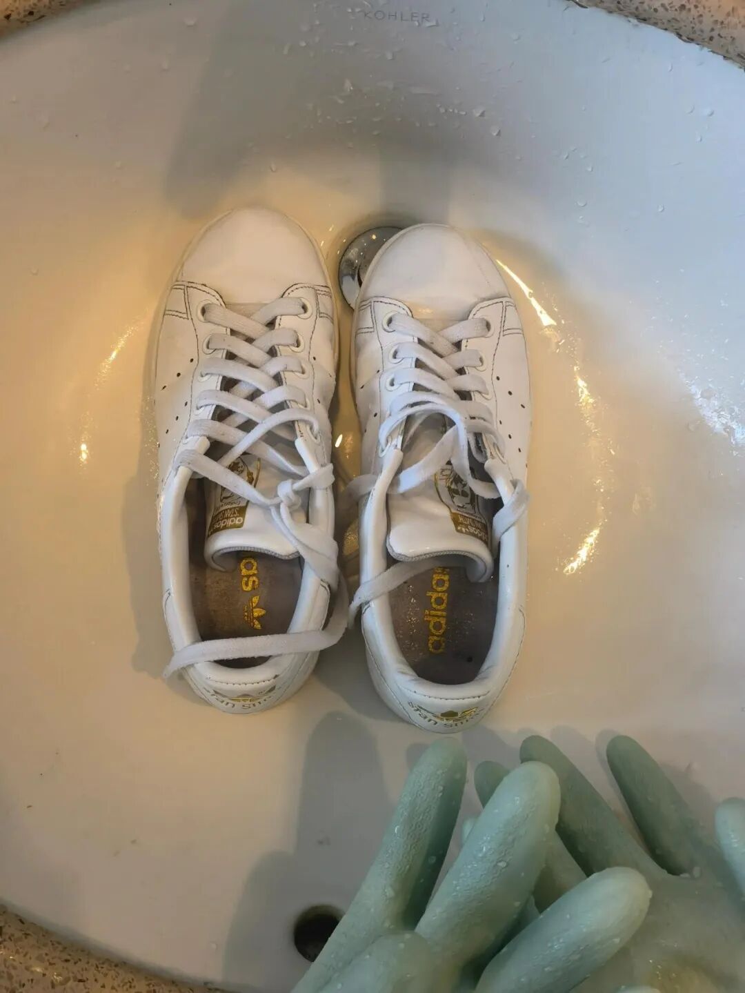 被年轻人“生活鬼点子”折服了!看似离谱,却解决了不少生活痛点__被年轻人“生活鬼点子”折服了!看似离谱,却解决了不少生活痛点