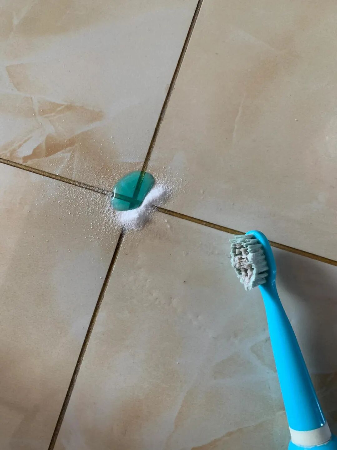 _被年轻人“生活鬼点子”折服了!看似离谱,却解决了不少生活痛点_被年轻人“生活鬼点子”折服了!看似离谱,却解决了不少生活痛点