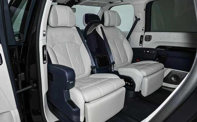 “杭州湾库里南”爆火,预售1小时订单破4万,5激光雷达+2.0T插混-有驾