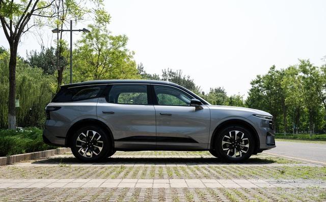 锐界L混动大七座,综合优惠至高5万!6月抄底,汉兰达跟不跟?-有驾