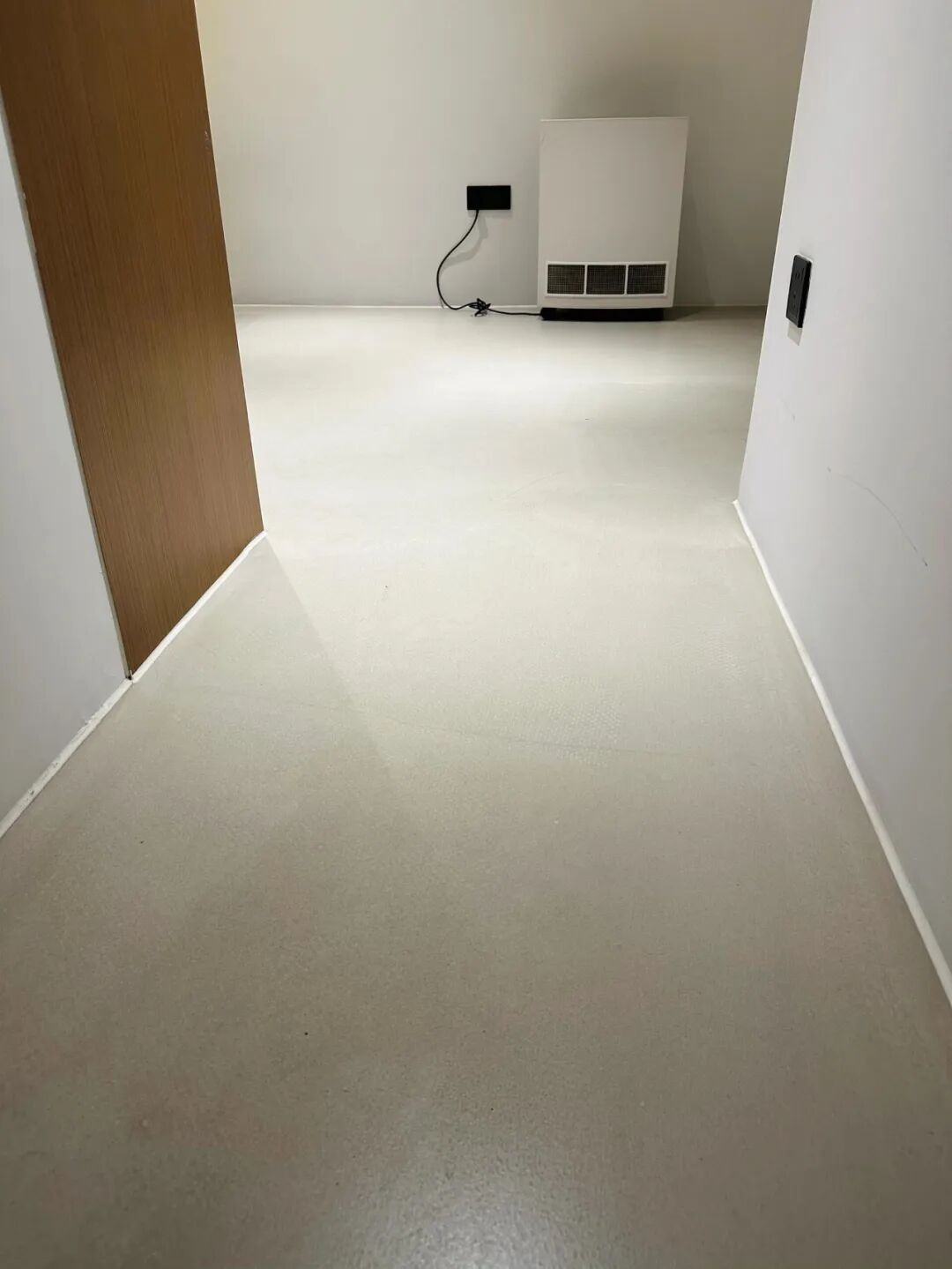 年轻人要省钱还是要花钱_装修年轻化_