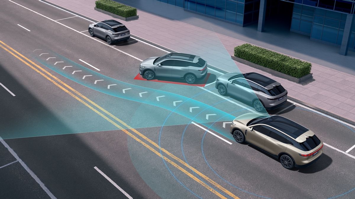 配齐”担当 华系首款家用纯电SUV 全新岚图知音预售价22万元起_配齐”担当 华系首款家用纯电SUV 全新岚图知音预售价22万元起_