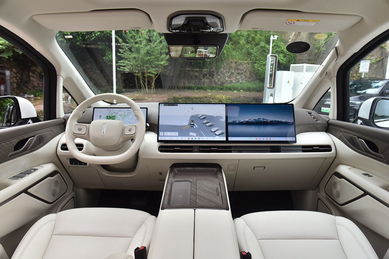 魏牌高山7开启预售 预售价28.98万元