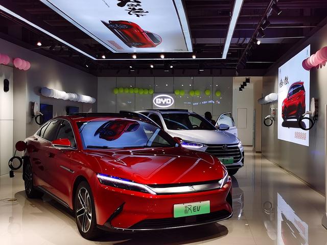 明星带货科技专利？从比亚迪3346项授权看流量如何赋能硬核创新-有驾