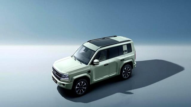 方程豹携2025年全新车型登场，科技与个性化定制，引领汽车新风潮-有驾