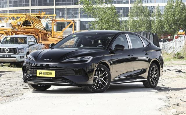 新车丨现款13.98万起-外观微调，新款海豹07DM-i实车亮相-有驾