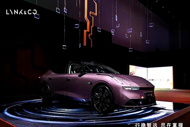 谁说高价？领克10 EM-P上市，16.38万起全系四驱，颠覆混动市场！-有驾