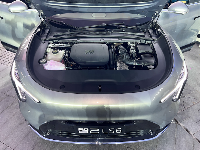 全新一代智己LS6正式上市 售价为19.79-26.99万元