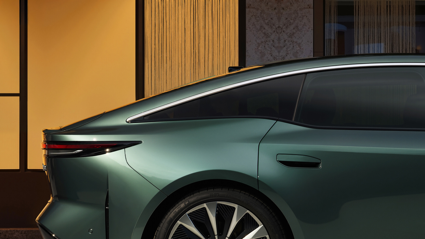 广汽丰田电车_广汽丰田电动化体验中心_