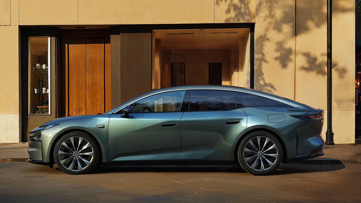 广汽丰田电动化体验中心_广汽丰田电车_