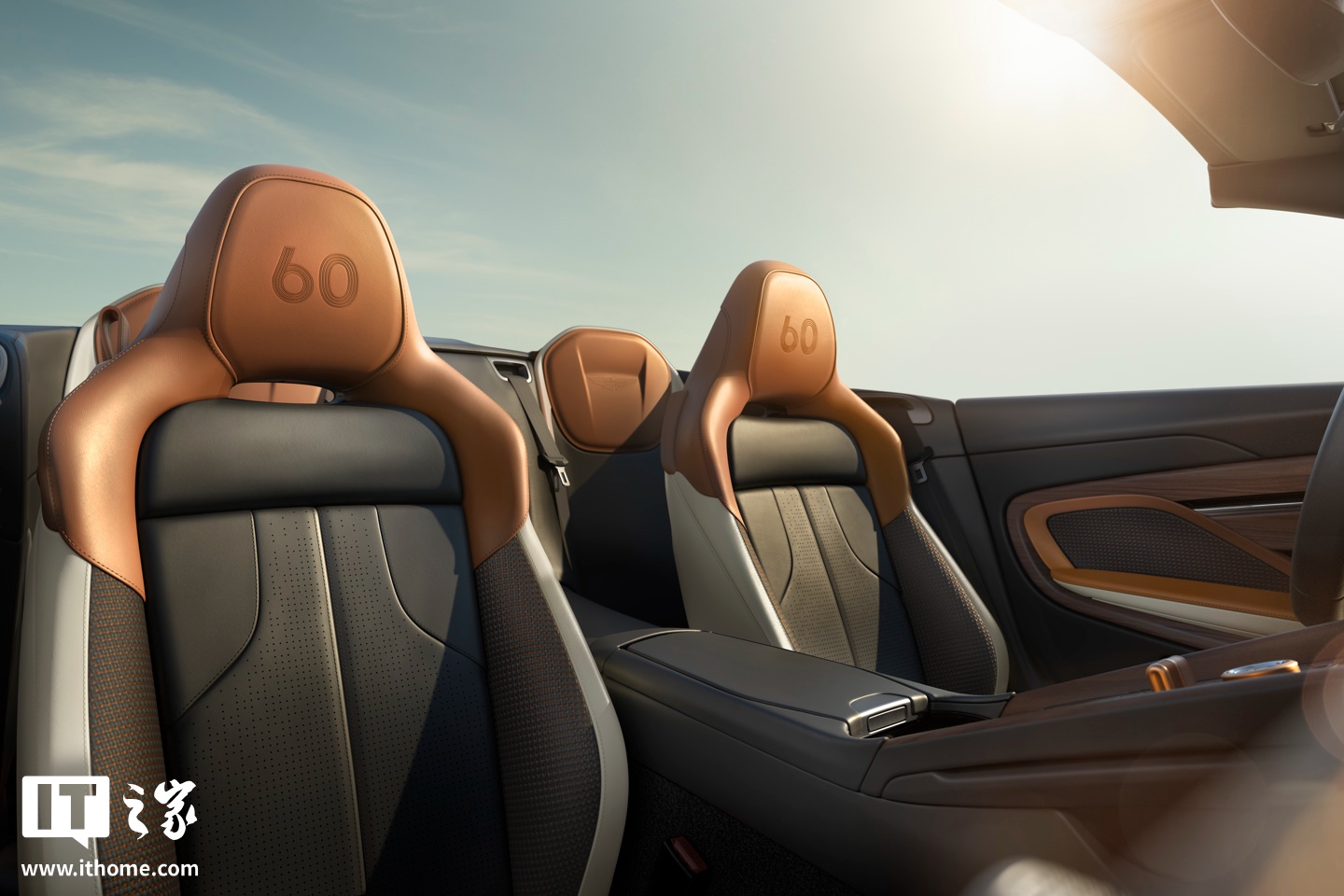 _马丁车价格阿斯顿马丁限量版_马丁车价格阿斯顿马丁sf