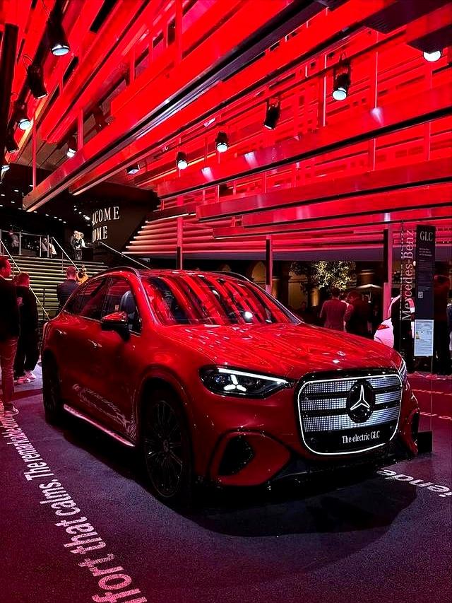 重磅！宝马iX3、奔驰GLC EV围剿Model Y，谁能笑傲江湖？-有驾