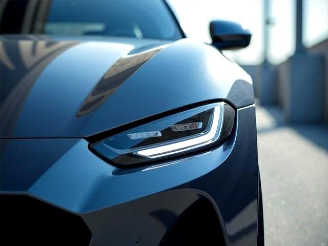 老牌宝马不懂智能？新世代“驾控大脑”+800V平台，重新定义未来驾趣！-有驾