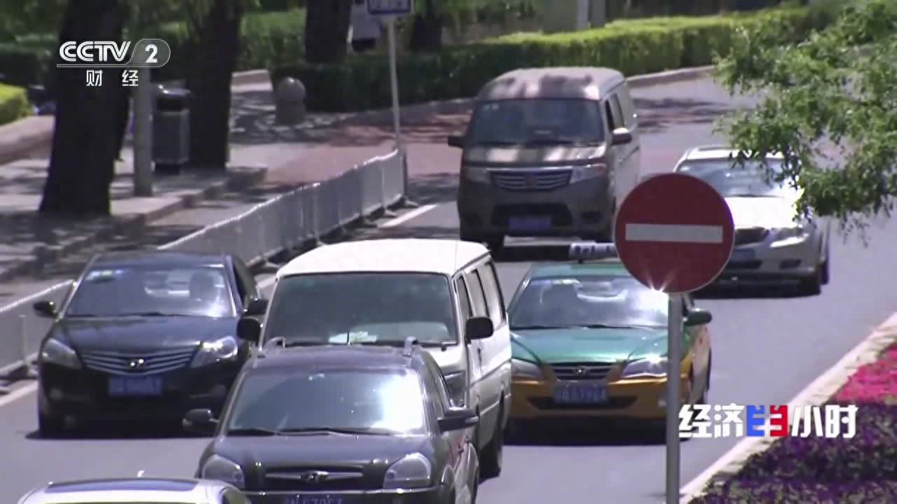 央视起底陈杰人__星巴克公关危机央视