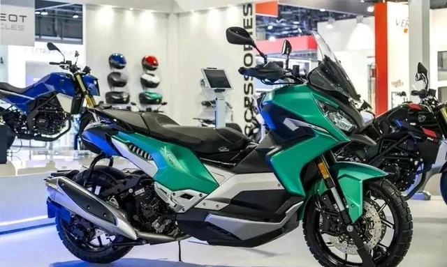 升仕三阳低价混战，标致 XP400 逆势涨500元，独特设计 + 硬核性能值不值？-有驾