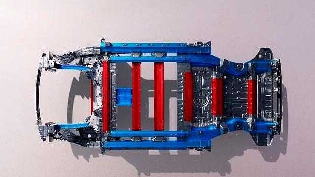 方程豹钛7来了！17.98万起，大五座天花板重新定义价值！-有驾