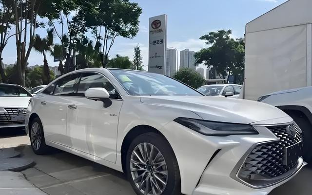 驭享夏日 智享豪华 亚洲龙探享版全维升级-有驾