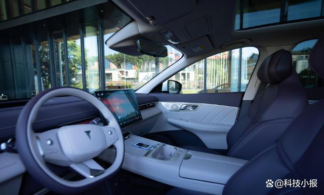 15万级高品质混动SUV大PK,全新深蓝S07海狮06零跑C11,该怎么选?-有驾