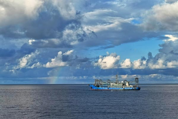 _菲律宾小岛_菲律宾实际控制的岛礁