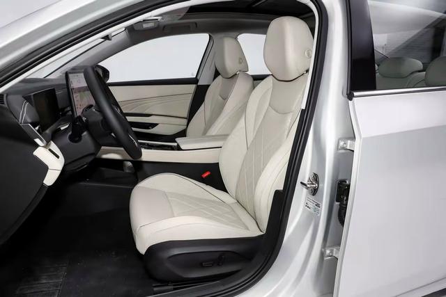 全新一代速腾L：驾驶辅助，为出行添安心保障-有驾