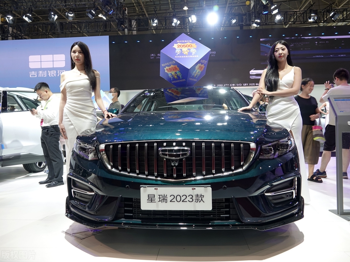 燃油车都快被淘汰了,车企为何还在生产手动挡?老司机告诉你原因_燃油车都快被淘汰了,车企为何还在生产手动挡?老司机告诉你原因_