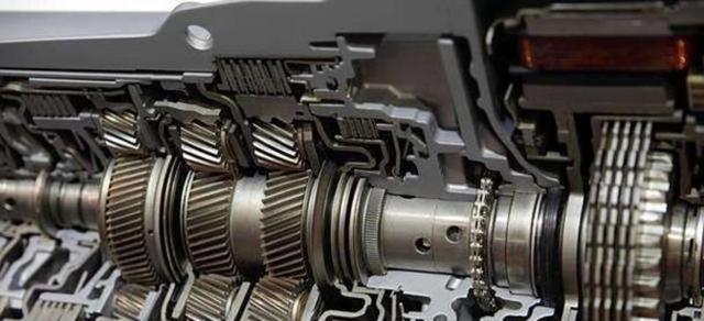 双离合总坏？维修师傅叹气：九成车主这些习惯太伤车，正确驾驶与保养可以大大延长变速箱的使用寿命-有驾