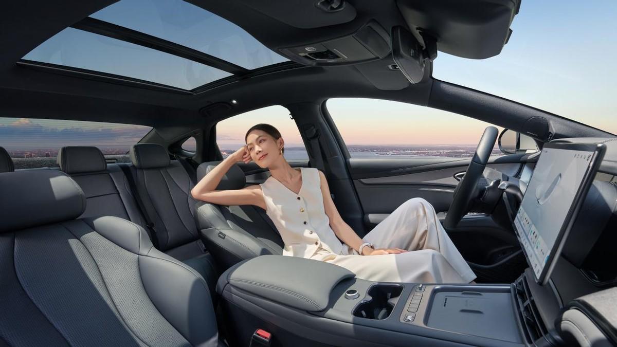 _比亚迪激光雷达_激光雷达避障小车