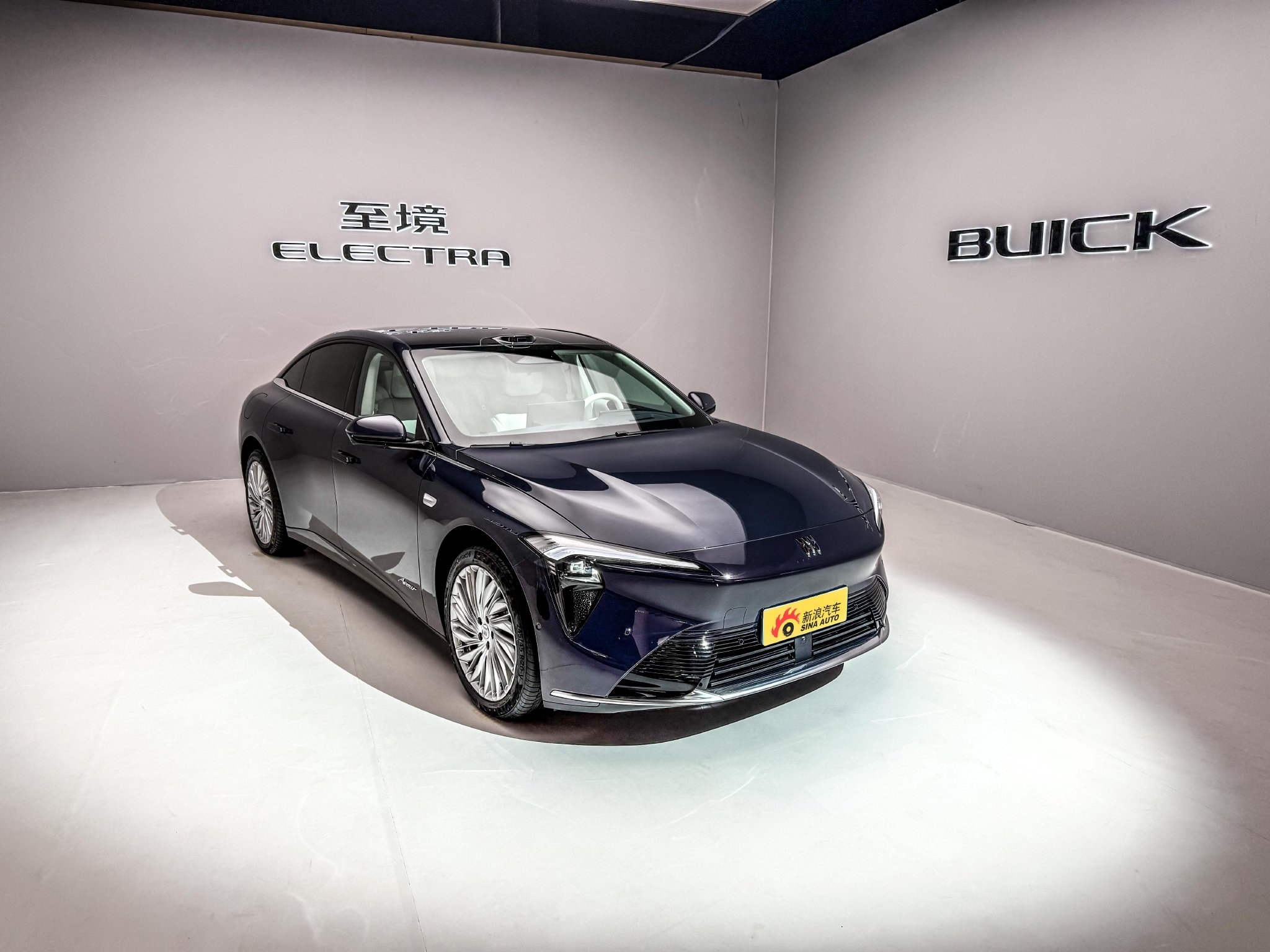 综合续航超1400km的美系增程车 别克至境L7静态体验