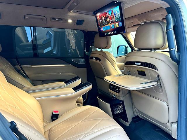 仰望U8L鼎世版上市,128万起,行政豪华大佬座驾-有驾