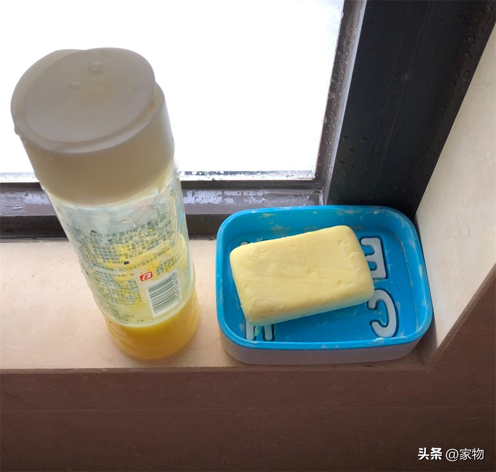 硫磺皂洗头还用洗发水吗_硫磺皂冼头好吗_