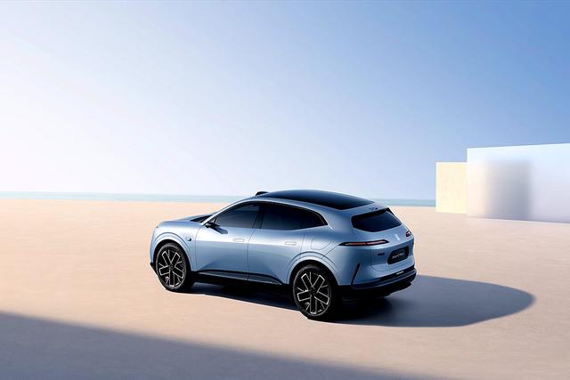 满血华为，限时20.99万起，阿维塔07 2026款上市-有驾